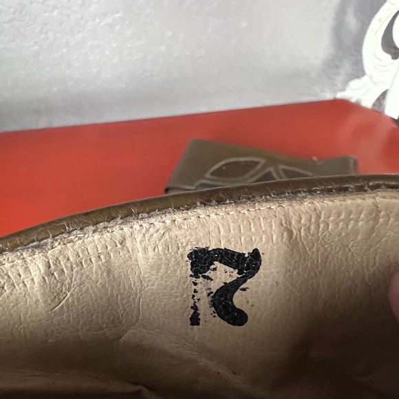 NWOB FEBO Women's Leather Boots Size 7. - Picture 6 of 7